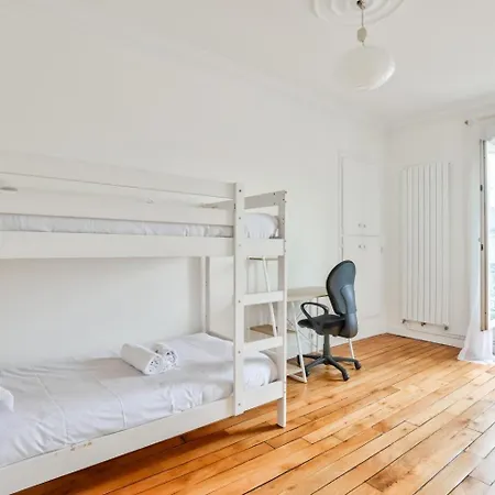 아파트 Guestready - Family Retreat Near Paris